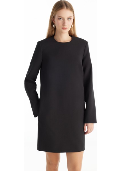 Bisiklet Yaka Düz Siyah Mini Kadın Elbise TBWRDR1000 modelleri