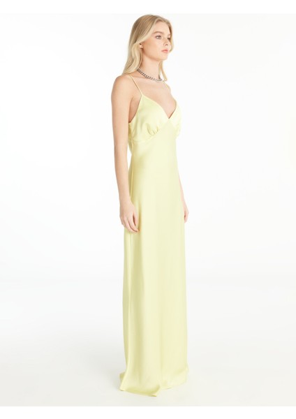 V Yaka Düz Sarı Uzun Kadın Elbise TBWRDR1018 fırsatları