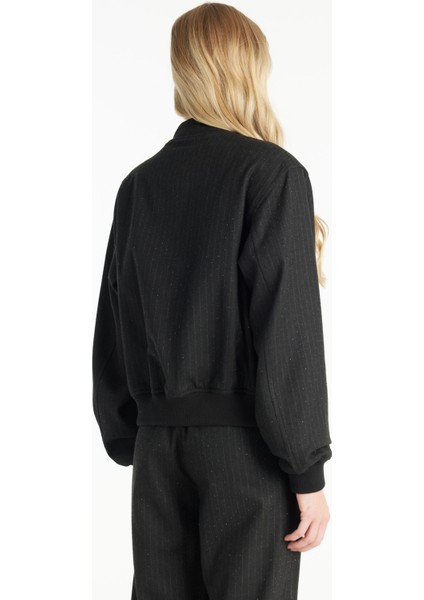 Cropped Fit Antrasit Kadın Ceket TBWROW1040-1 indirimleri