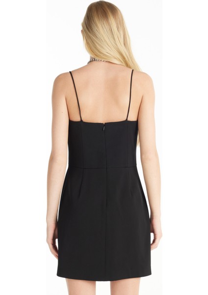 Klasik Yaka Düz Siyah Mini Kadın Elbise TBWROC1000 indirimleri