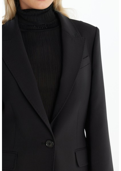 Tailored Fit Siyah Kadın Ceket TBWRJC1016