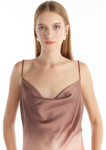 Degaje Yaka Desenli Kırmızı Uzun Kadın Elbise TBWRDR1016 fiyatları