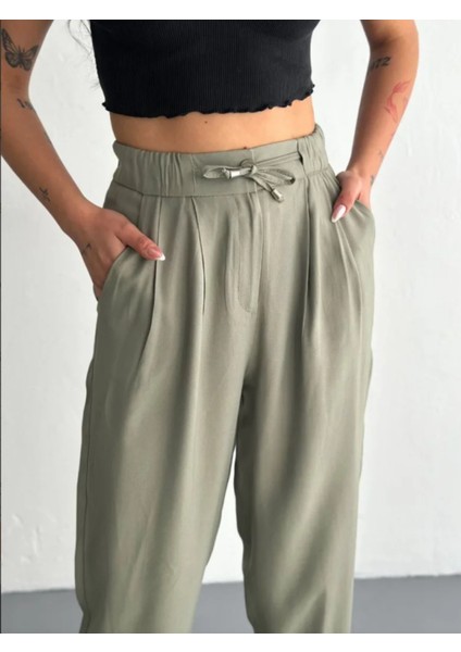 Beli Ip Detaylı Kumaş Pantolon