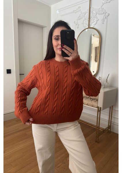 Saç Örgü Detaylı Tasarım Kazak- Kiremit