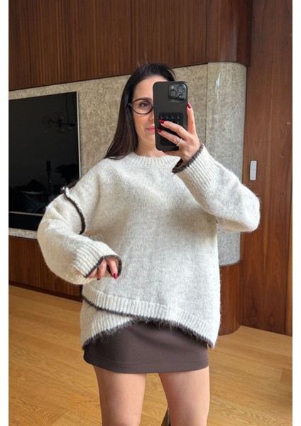 Asimetrik Kesim Çizgi Detay Triko Kazak- Taş fiyatları