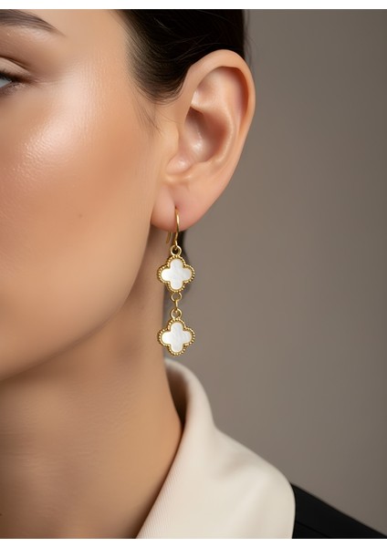 Beyaz Yonca Ikili Zincir Detay Altın Çerçeveli Zarif Kadın Küpe