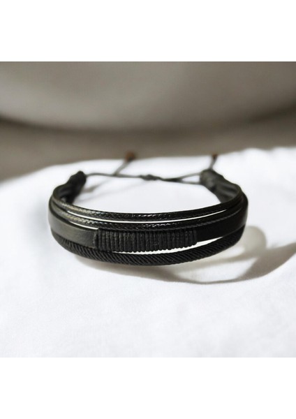 Erkek Siyah Deri Bileklik Ip Sargılı Asansör Kapama fırsatları
