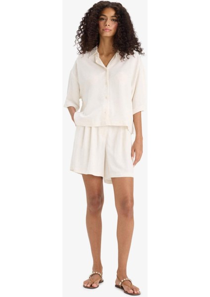 Regular Fit Yüksek Bel Kuşaklı Düz Paça Şort F7251AX25SM