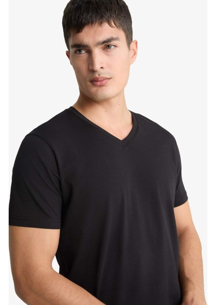 Slim Fit Dar Kesim V Yaka Üst D6187AX25WN