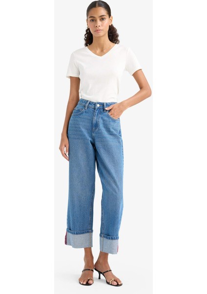 Slim Fit Dar Kesim V Yaka Basic Düz Ribana Kısa Kollu Tişört I1080AZ25AU