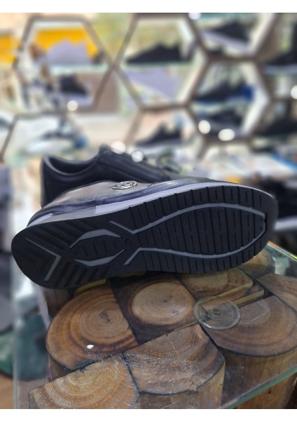 Siyah Deri Su Geçirmez Comfort Mevsimlik-Kışlık Lastikli Erkek Sneaker ayakkabı fırsatları