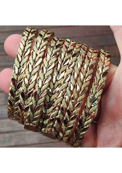 Ürünümüz %100 El Örmesi Bakır Bilekliktir.