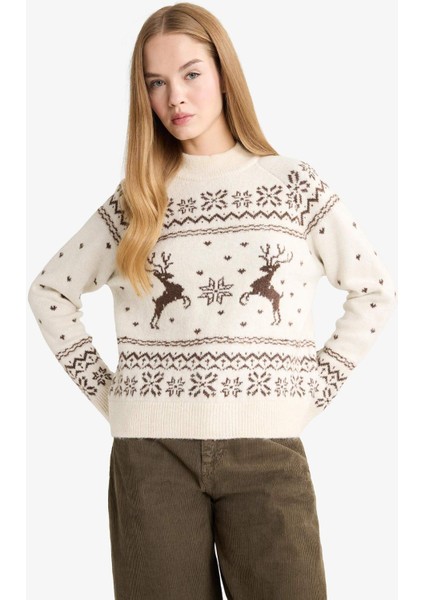 Yılbaşı Temalı Regular Fit Bisiklet Yaka Triko Kazak F6482AX25CW