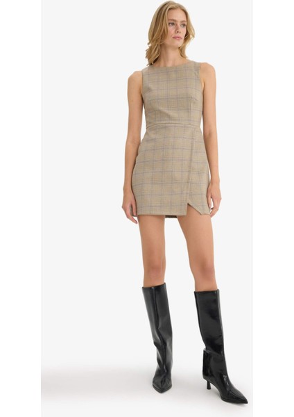 Bisiklet Yaka Kareli Kolsuz Mini Elbise F9104AX25AU