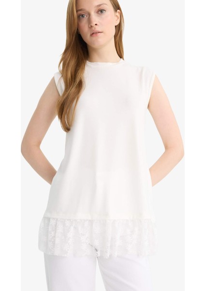 Regular Fit Bisiklet Yaka Dantel Detaylı Kolsuz Tunik F9444AX25HS
