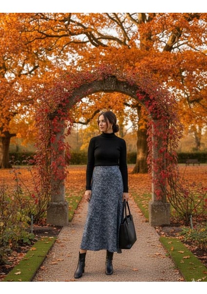 Kadın Desen Baskılı Karin Kumaş Etek