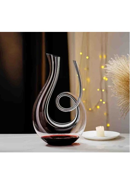 Şeffaf Kristal Cam Şarap Şampanya Şişesi 1500ML Benzersiz Dönen Tasarım Ev ve Bar Dekoru