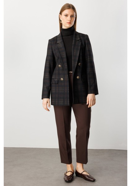 Ekoseli Kapak Cepli Ceket 5539-26K modelleri