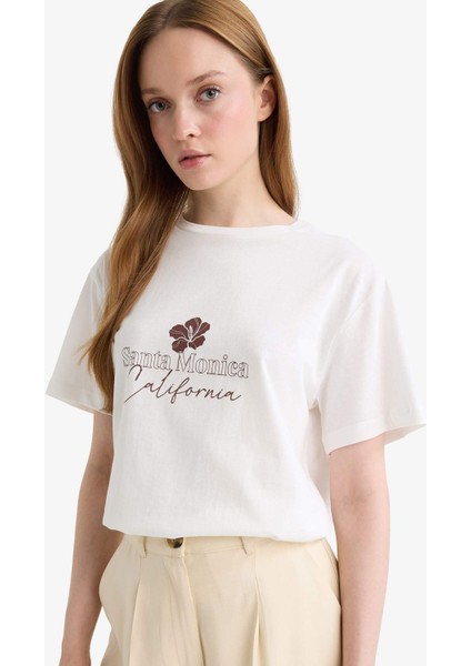 Regular Fit Bisiklet Yaka Çiçek Baskılı Kısa Kollu Tişört