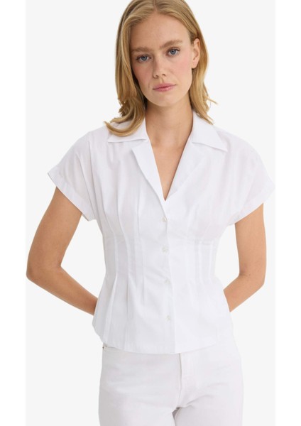 Fitted Ceket Yaka Poplin Kısa Kollu Gömlek
