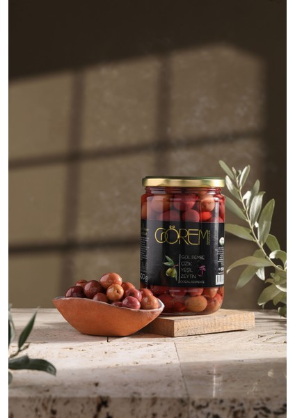 Gül Pembe Çizik Zeytin 400 gr.
