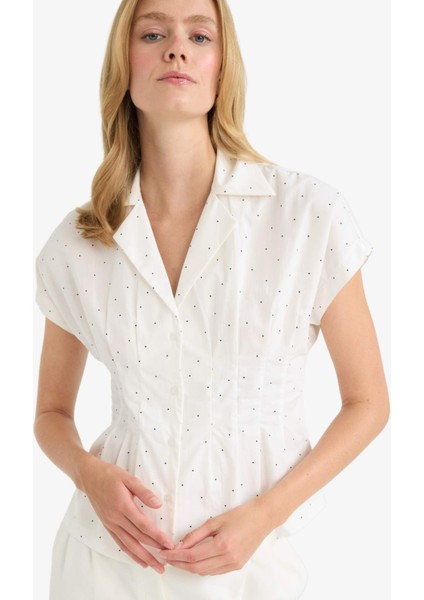 Fitted Ceket Yaka Puantiyeli Poplin Kısa Kollu Gömlek F9991AX25AU