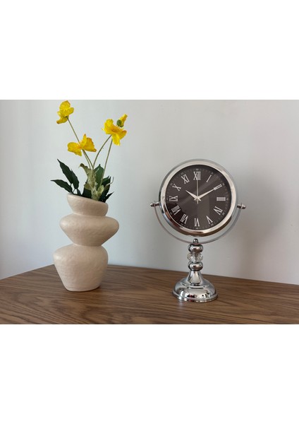 Dekoratif Ayaklı Masa Saati (Metal)