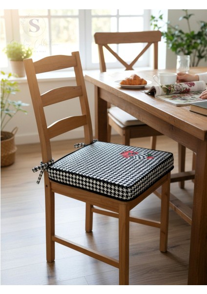 Duck (Sıvı Itici) Kumaş Nakışlı Sandalye Minderi