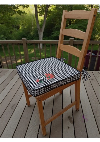 Duck (Sıvı Itici) Kumaş Nakışlı Sandalye Minderi modelleri