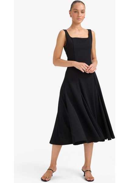 A Kesim Kare Yaka Krep Midi Elbise G0957AX25AU