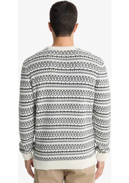 Yılbaşı Temalı Standart Fit Triko Kazak G1044AX25WN