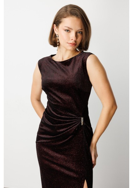 Beli Büzgülü Simli Kolsuz Elbise 4043-26K fırsatları