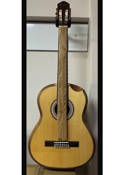 El Yapımı Klasik Gitar
