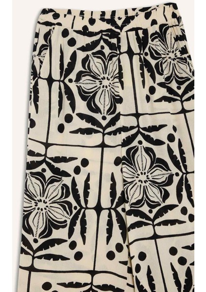 Wide Leg Cep Detaylı Geniş Paça Desenli Krinkıl Viskon Pantolon G0303AX25AU