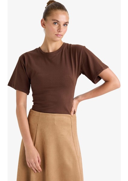 Slim Fit Dar Kesim Bisiklet Yaka Kısa Kollu Tişört G1464AX25AU