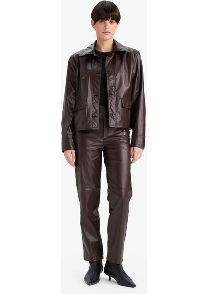 Straight Fit Cepli Kısa Paça Bilek Boy Deri Pantolon G1274AX25AU