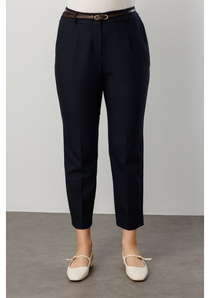Beli Kemerli Dar Paça Pantolon 1015-26K modelleri