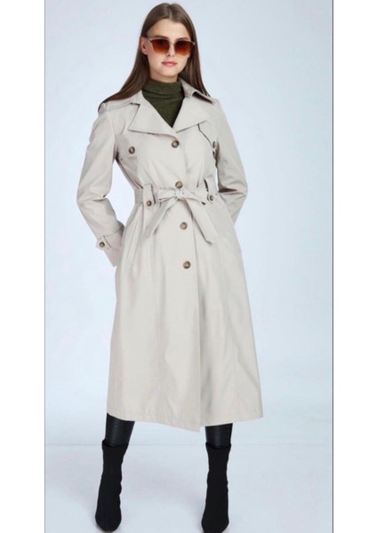 Düğme Detayuzuntrençkot