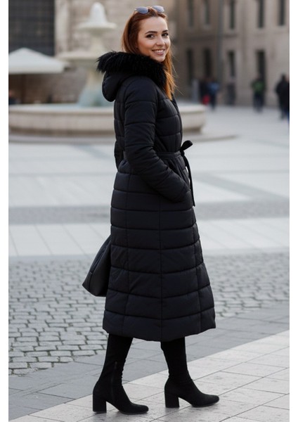 Günlük Kışlık Tam Boy Kürklü Kadın Siyah Şişme Mont fırsatları
