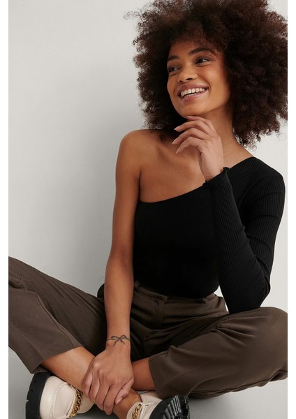 Tek Omuz Açık Uzun Kol Bluzz fiyatları