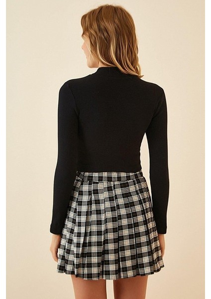 Siyah Yarım Balıkçı Crop Top fırsatları