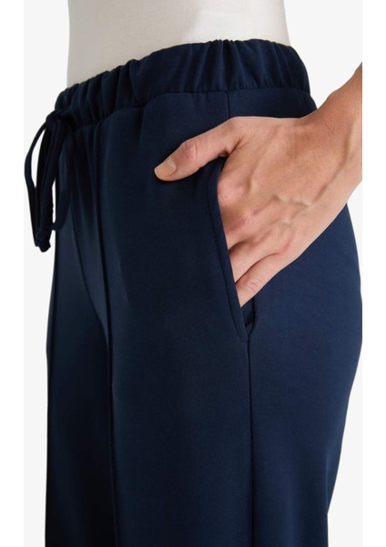 Relax Fit Normal Bel Düz Paça Modal Pantolon