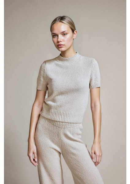 Yarım Balıkçı Yaka Kısa Kollu Triko Kazak G2601AX25AU