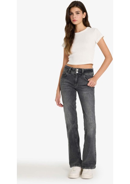 Düşük Bel Uzun Jean Yıkamalı Pantolon