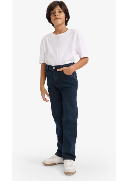 Erkek Çocuk Straight Fit Düz Paça Jean Pantolon G3422A825CW