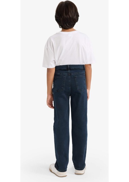 Erkek Çocuk Straight Fit Düz Paça Jean Pantolon G3422A825CW