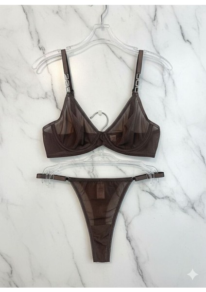 Zincir Askı Detaylı Kahverengi Takım Fantezi