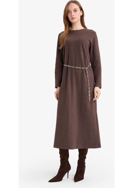 Regular Fit Bisiklet Yaka Uzun Kollu Kemerli Maxi Elbise G1885AX25WN
