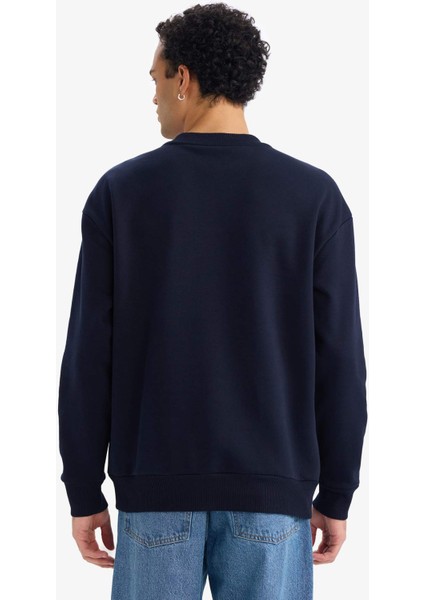 Boxy Fit Bisiklet Yaka Ayı Baskılı Sweatshirt G5149AX25AU