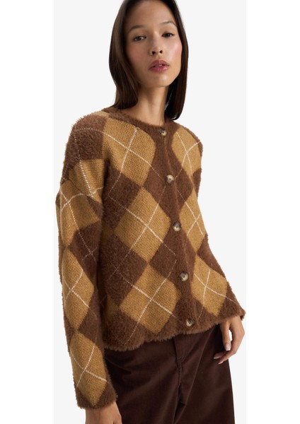 Regular Fit Bisiklet Yaka Baklava Desenli Düğmeli Triko Hırka G3252AX25WN